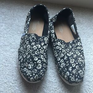 Toms Floral Print Canvas Flats